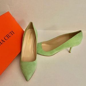 Claudia Ciuti Jada Light Green Suede Pumps sz 10